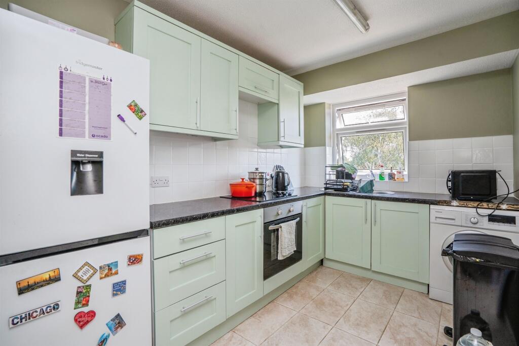 Apartment in Portsmouth - View 5