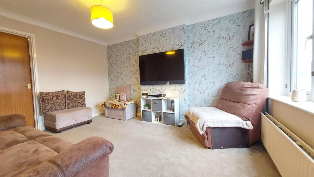 House in Peterborough - View 4