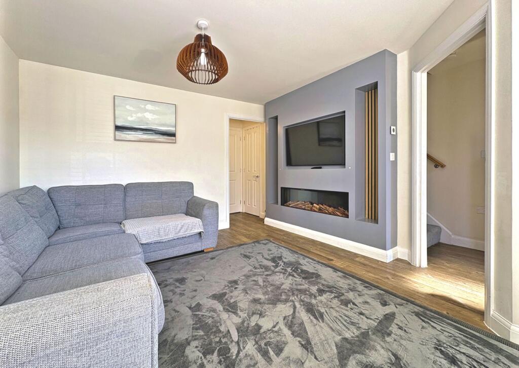 House in Charfield, Charfield Gardens - View 3
