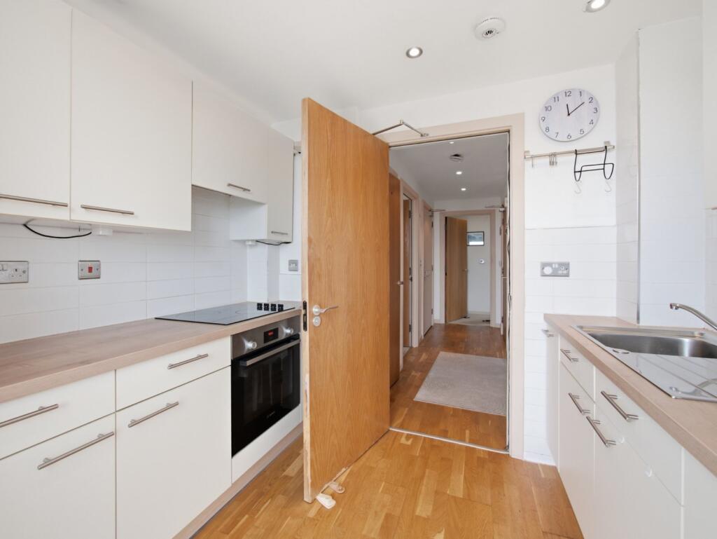 Apartment in Edinburgh, West Pilton/West Granton - View 4