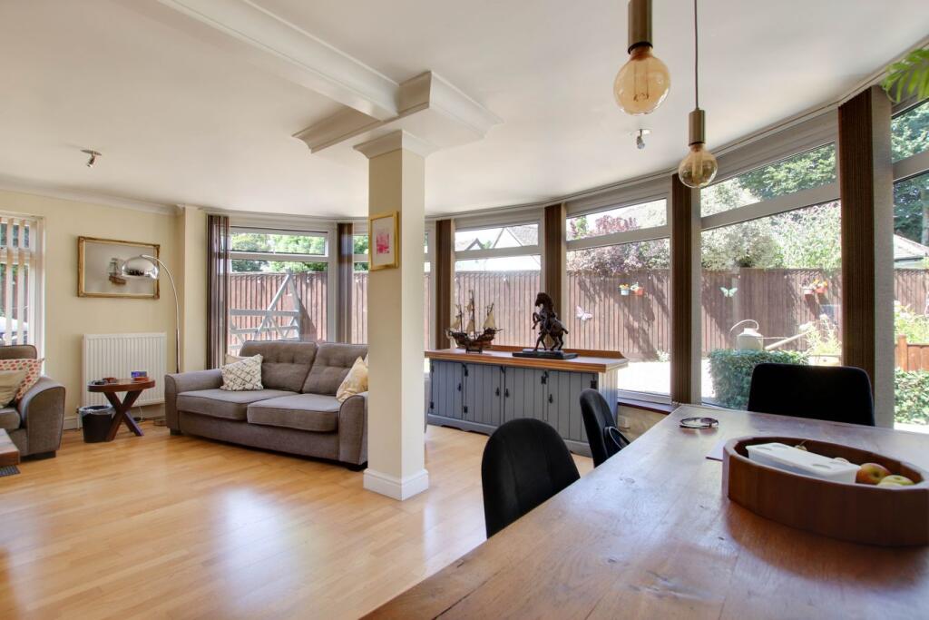 House in Southampton - View 4