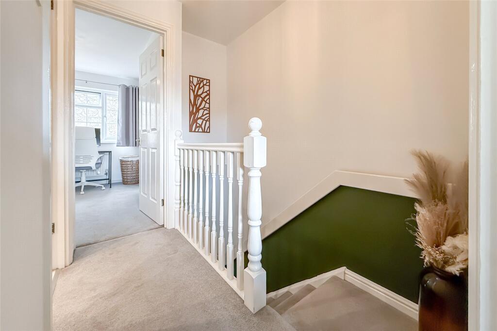 Additional image 17 of Starlight Way, St Albans, Hertfordshire, AL4