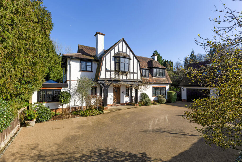 Main image of property: Rockfield Road, Oxted, RH8