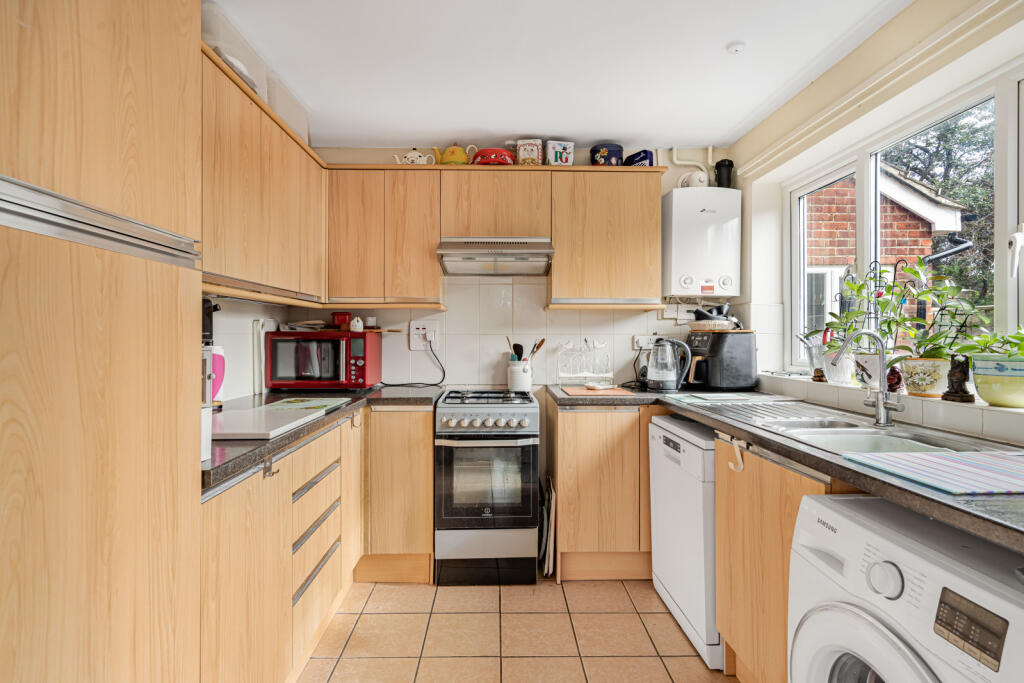 House in South Oxfordshire, Warborough - View 4