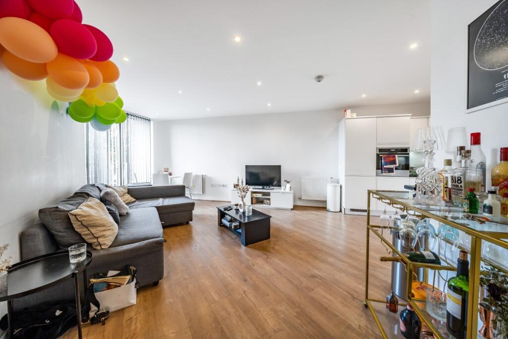 Main image of property: Boundaries Road, Balham, London, SW12