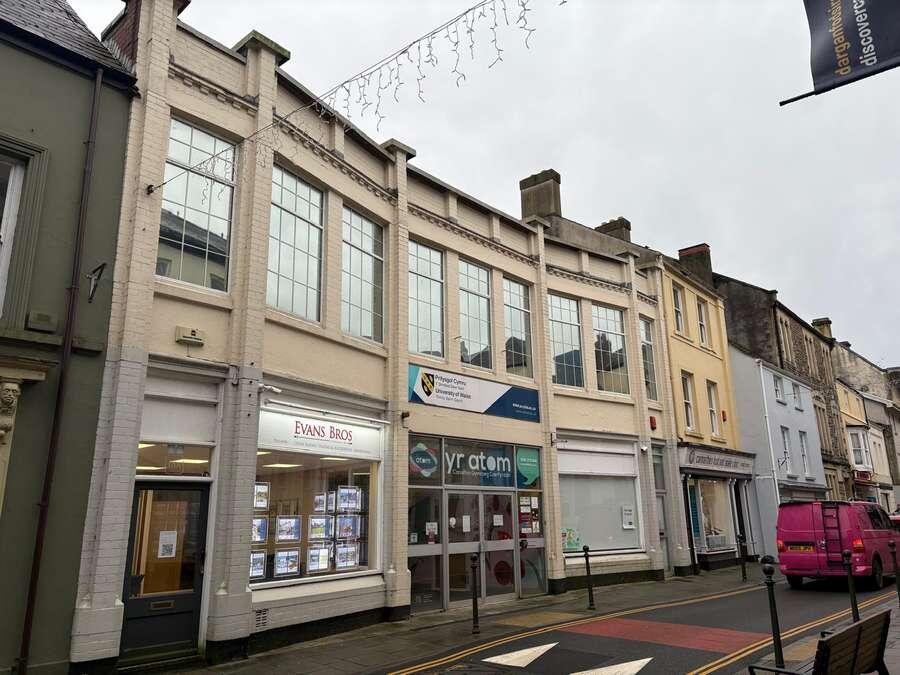 Main image of property: Yr Atom, 16-18 King Street, Carmarthen
