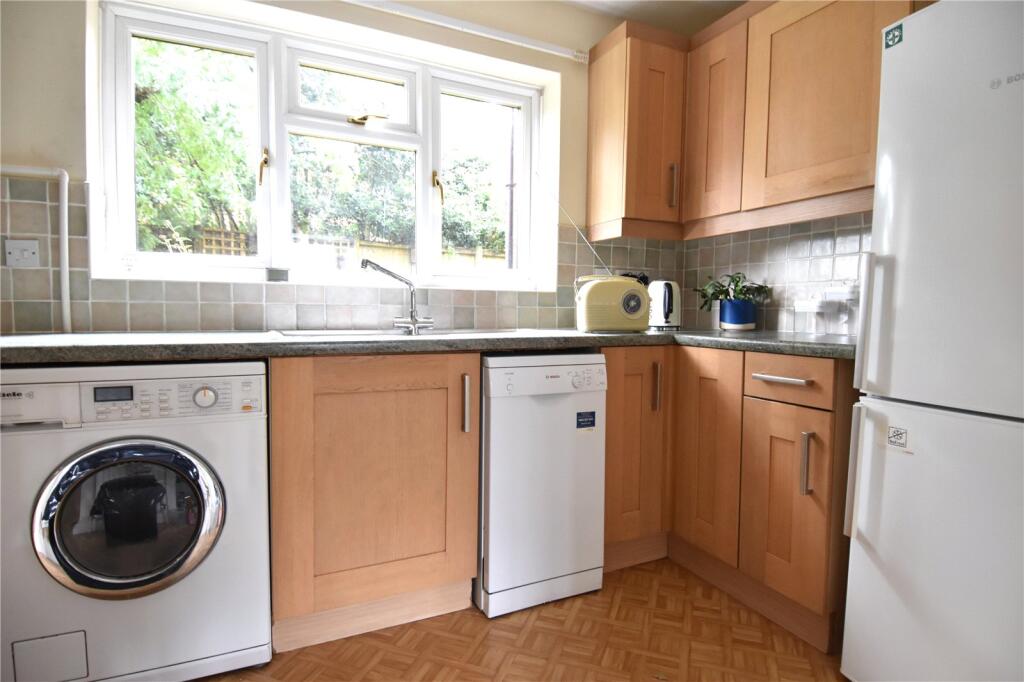 Apartment in Wychavon, Droitwich Spa - More