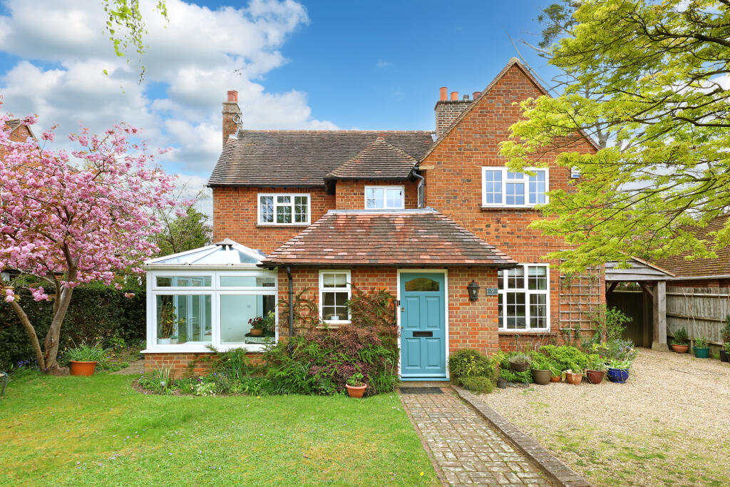 Main image of property: Caledon Road, Beaconsfield, HP9