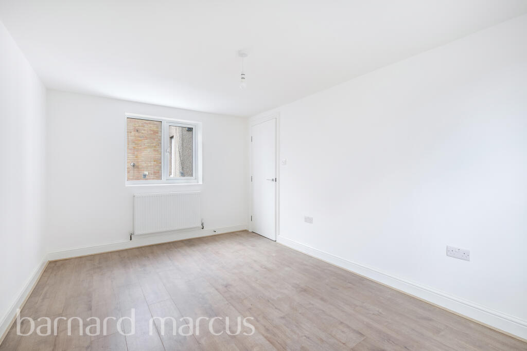 Apartment in London - View 4