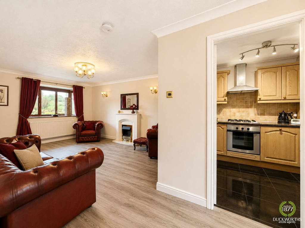House in Darwen, Knowle Fold - View 5