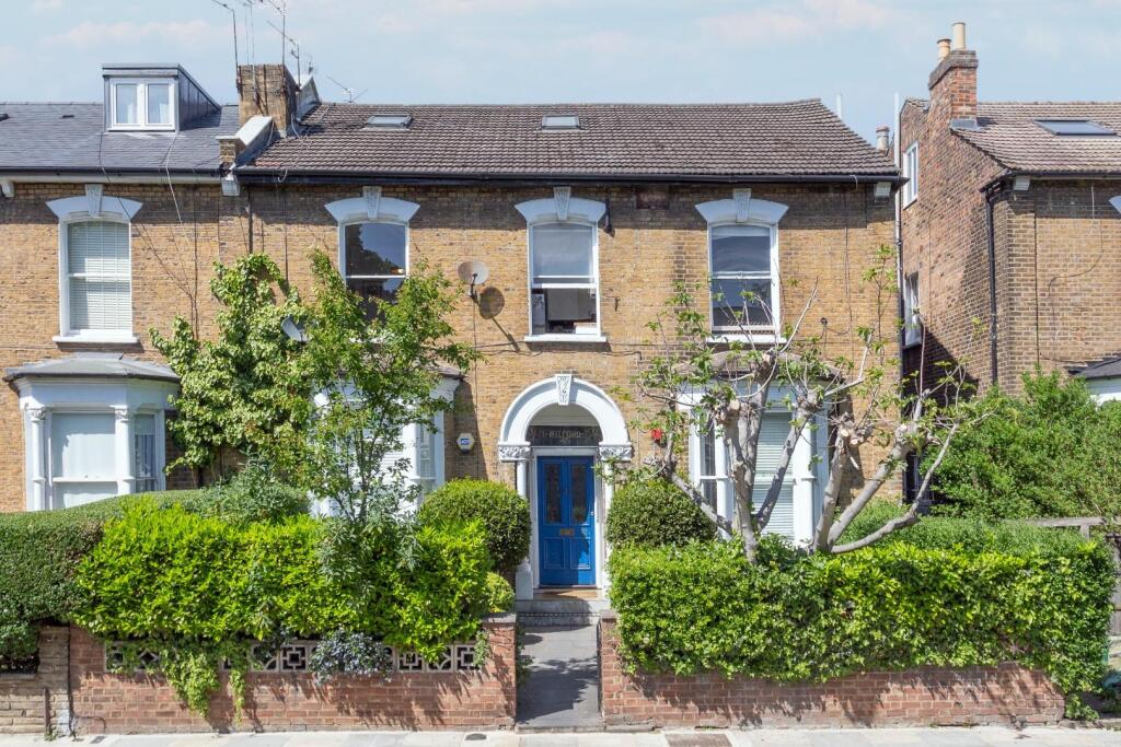 Main image of property: Lordship Park, London, N16
