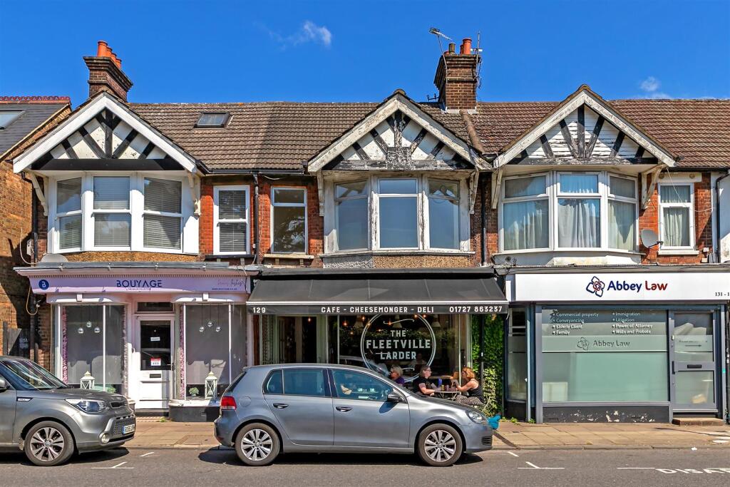 Main image of property: Hatfield Road, St Albans