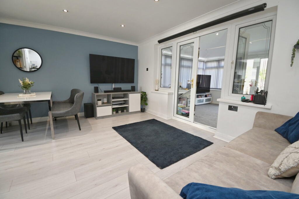 Peasehill Close, Barnsley, S70 1NY - View 6