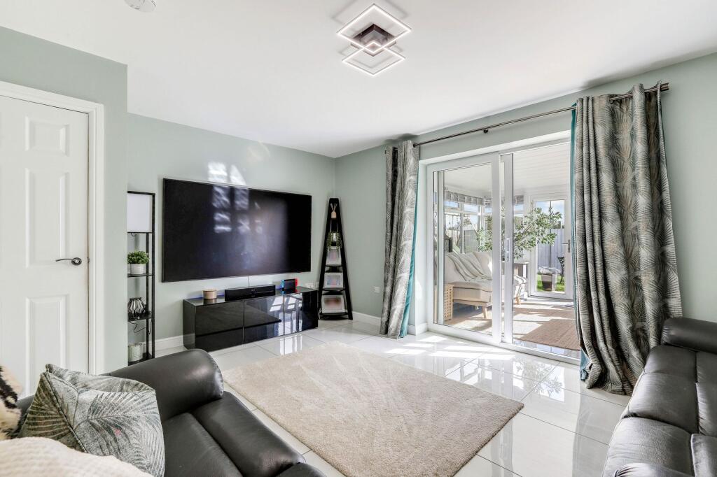 House in Nottingham - View 5