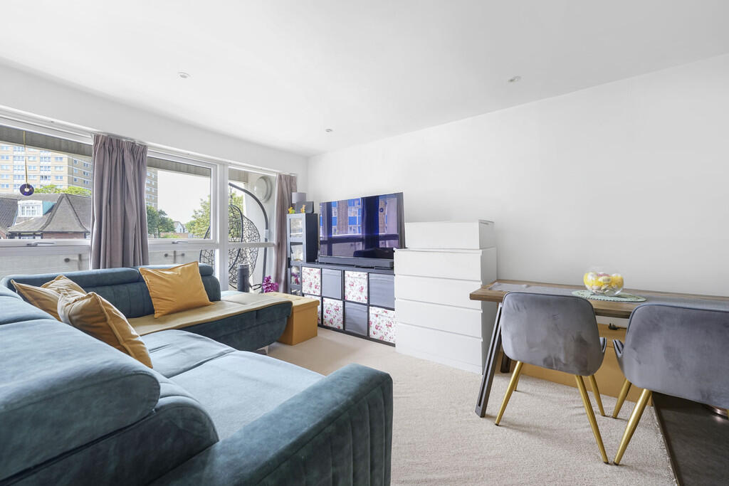 Main image of property: Douglas Road, London