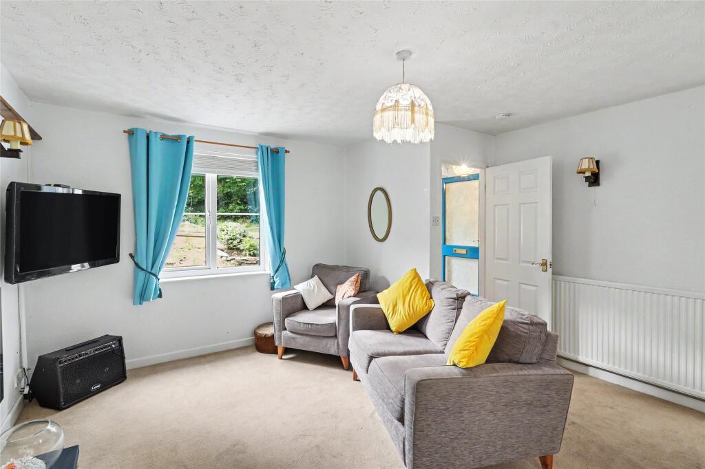 House in Exeter - View 2
