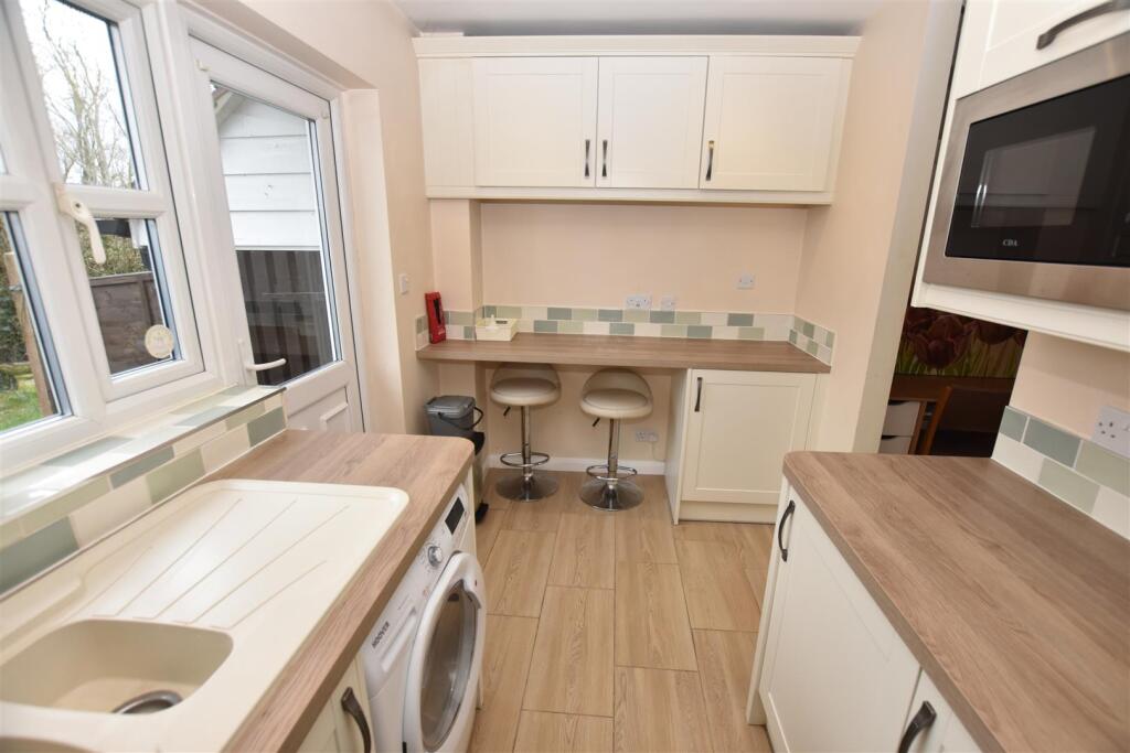 Dawberry Place, South Woodham Ferrers photo 4