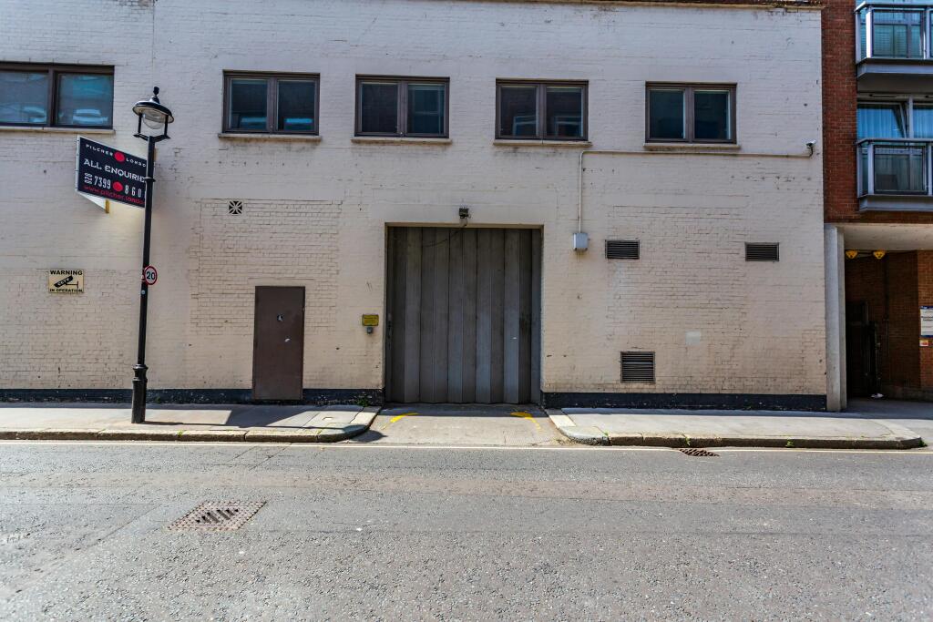 50 Vauxhall Bridge Road - exterior SIDE