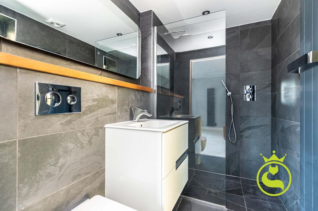 Additional image 20 of Glen Road, Poole, BH14