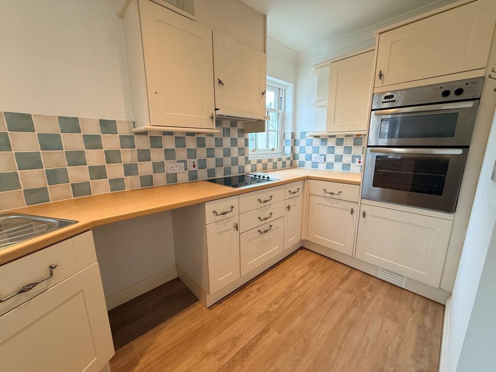 Apartment in Bath - View 4