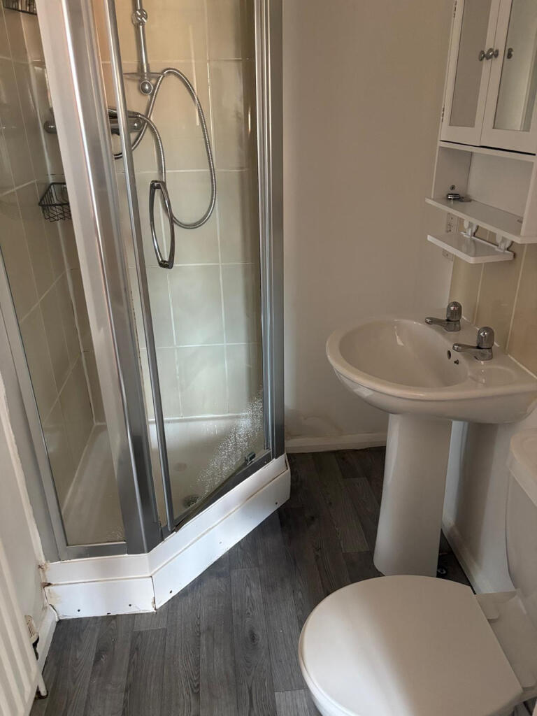 Apartment in Manchester - View 5