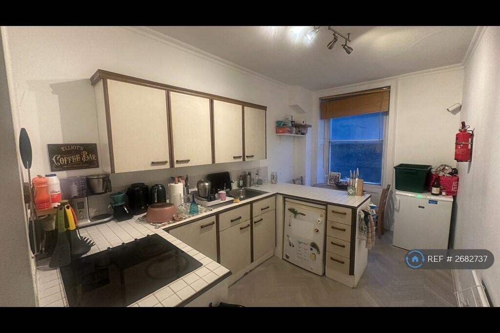 Apartment in Bath - View 4