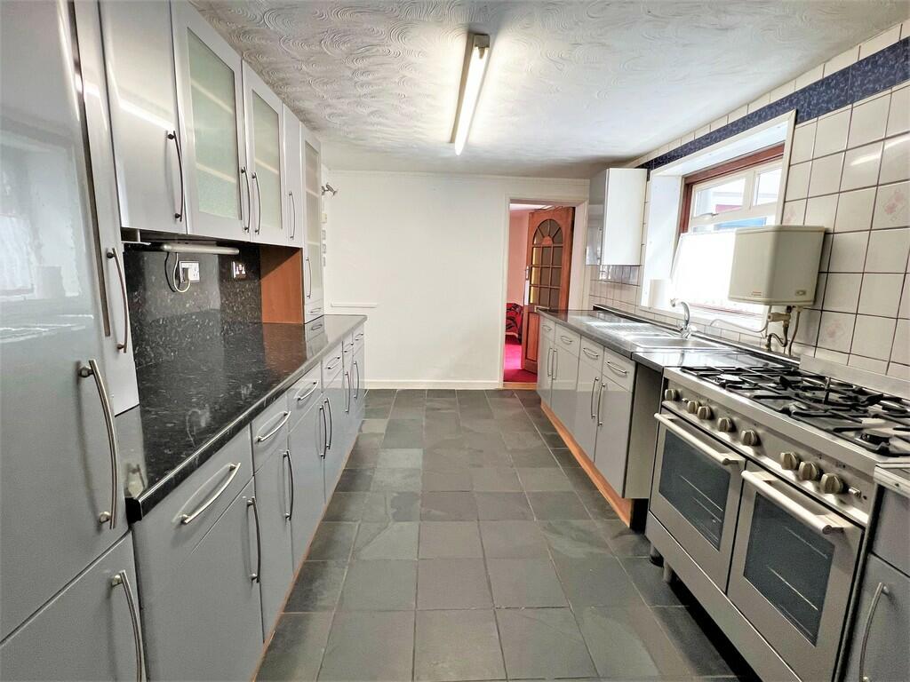 Grove Road, Gosport photo 2