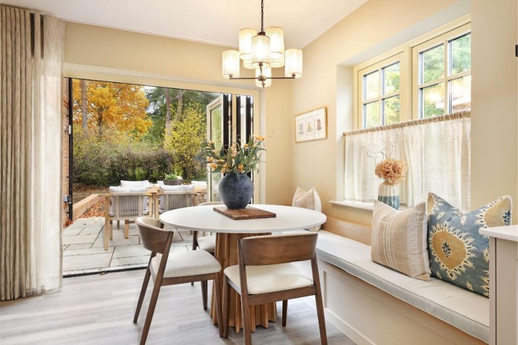 House in Mole Valley, Headley - View 5