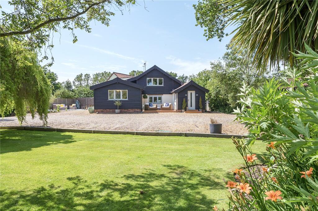 Main image of property: Claxton Corner, Claxton, Norfolk, NR14