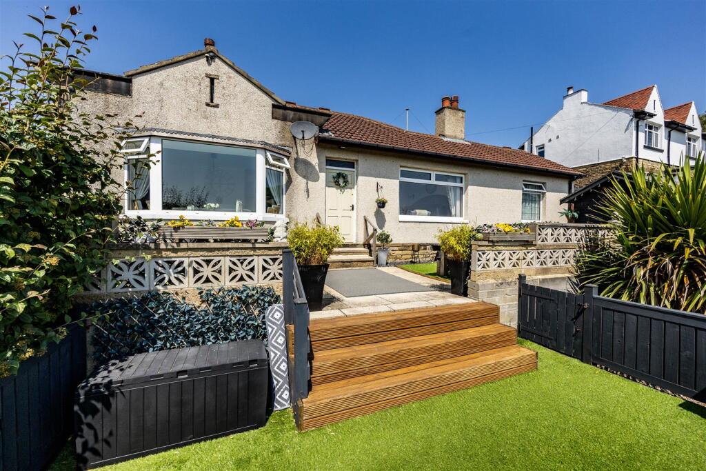 Main image of property: Hough, Halifax