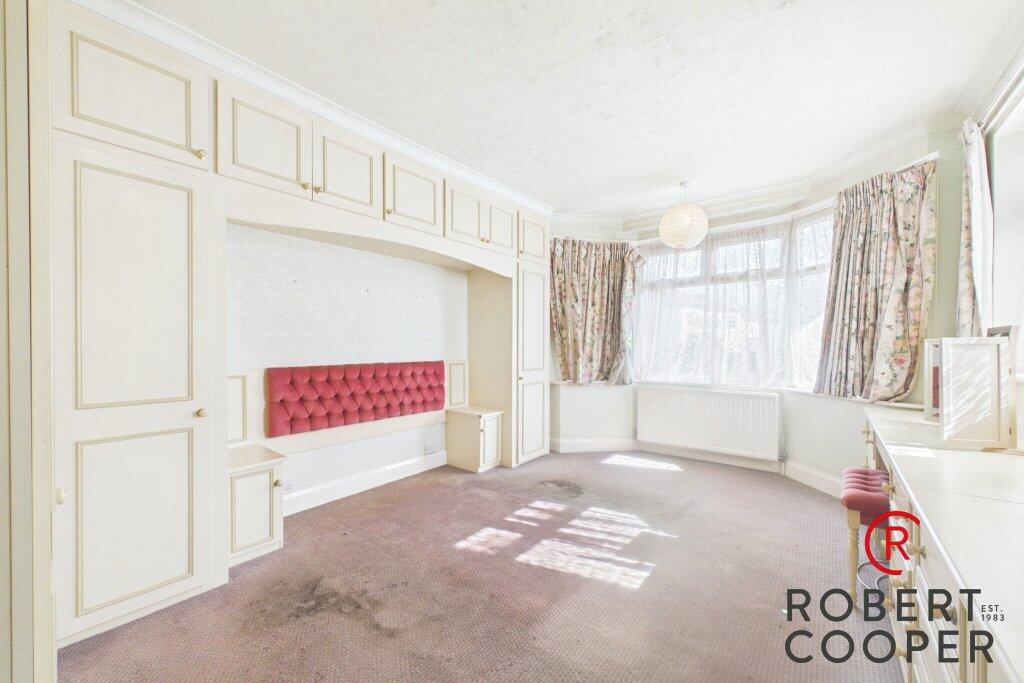 House in Harrow - View 4