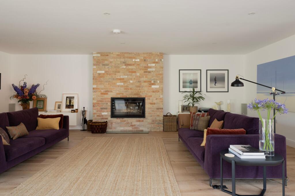 House in Breckland, Wretham - View 5