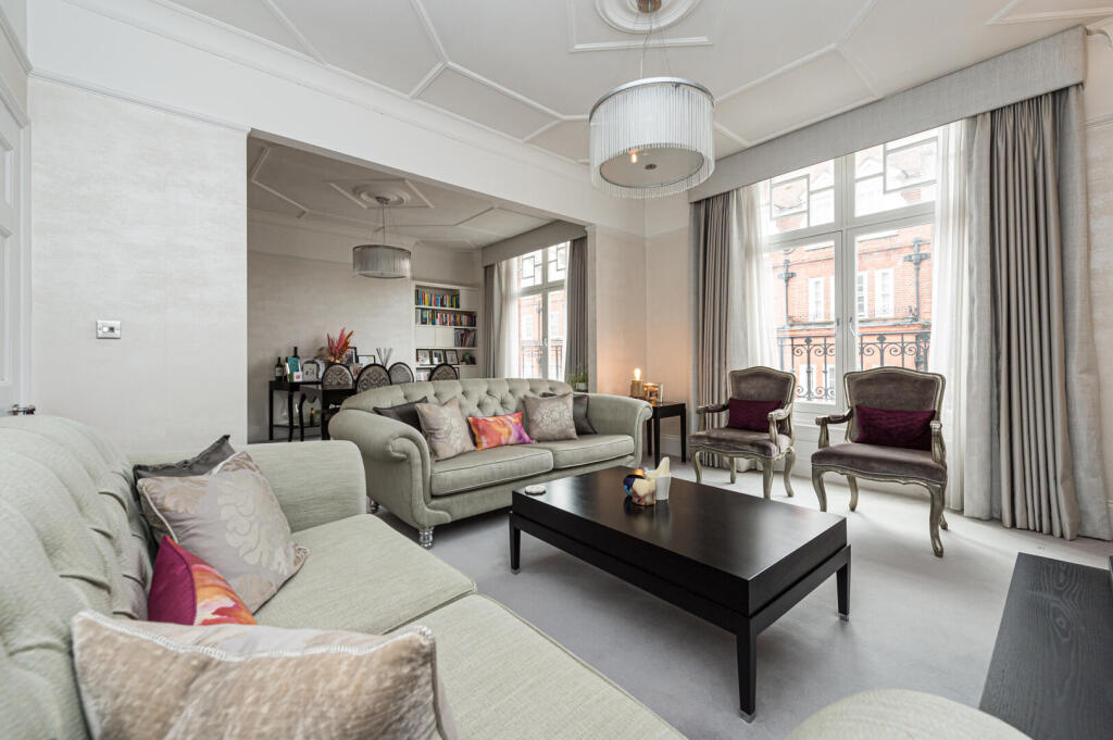 Main image of property: York Street, London
