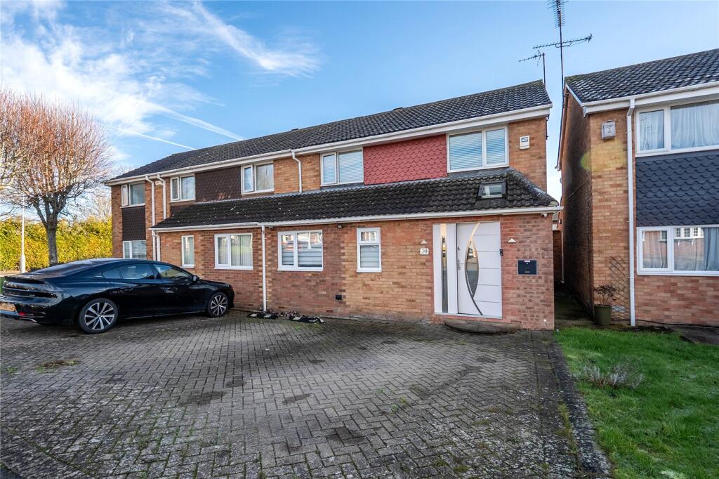 Main image of property: Salters Way, Dunstable, LU6