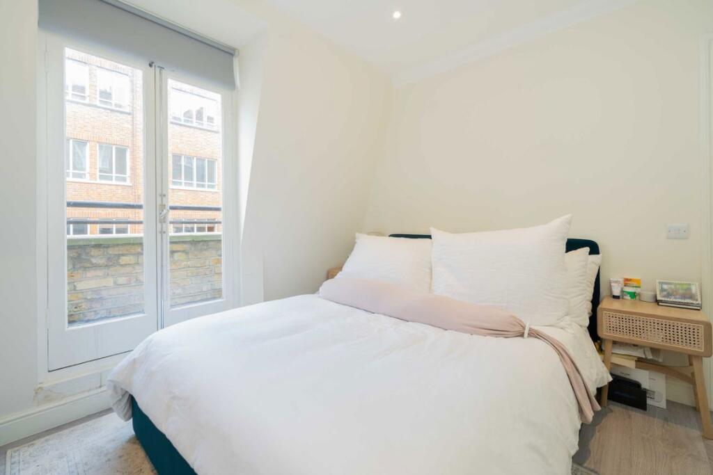 House in London - More