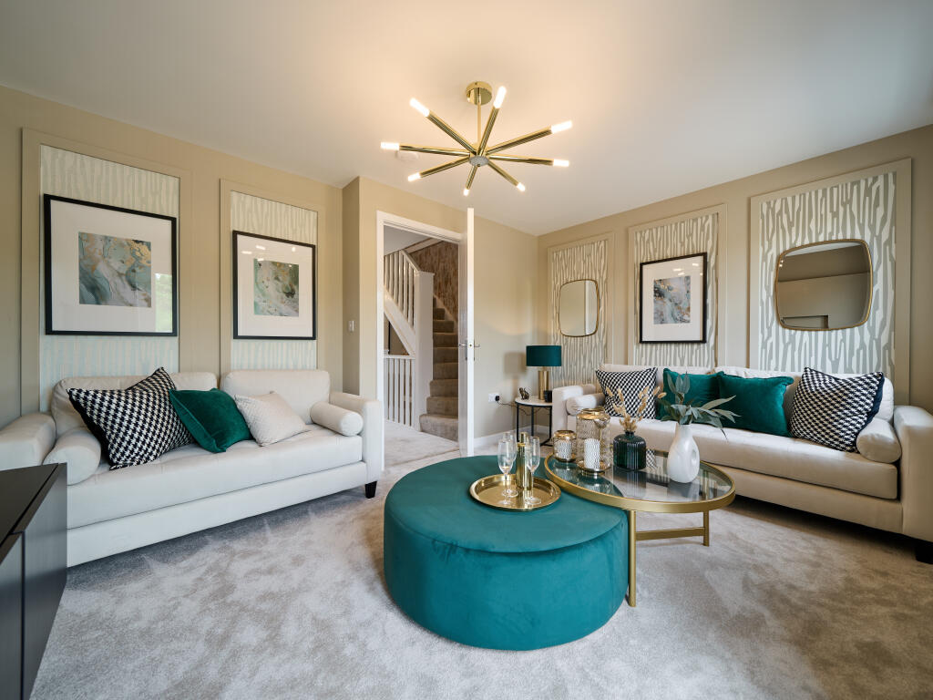 House in Cheltenham, Kingsditch, Swindon Village - View 3