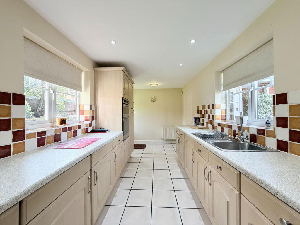 Additional image 6 of Rowbrook Close, Majors Green, Shirley, Solihull, B90 1EJ