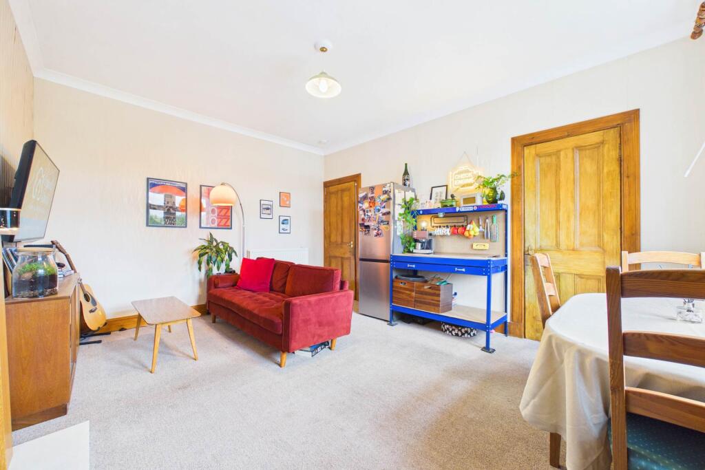 House in Lesmahagow, Milton, South Lanarkshire - View 5