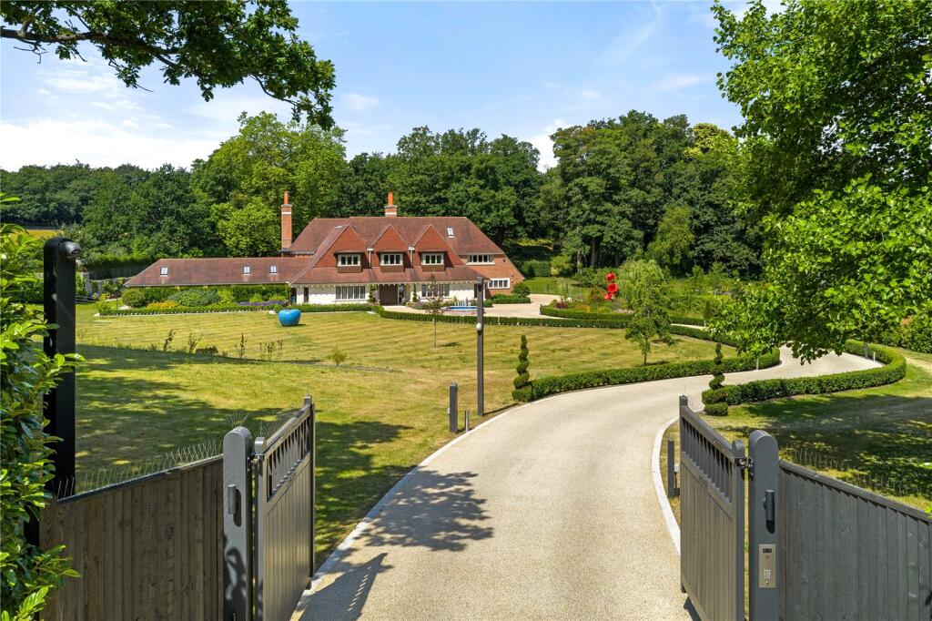 Main image of property: Wildernesse Avenue, Sevenoaks, Kent, TN15