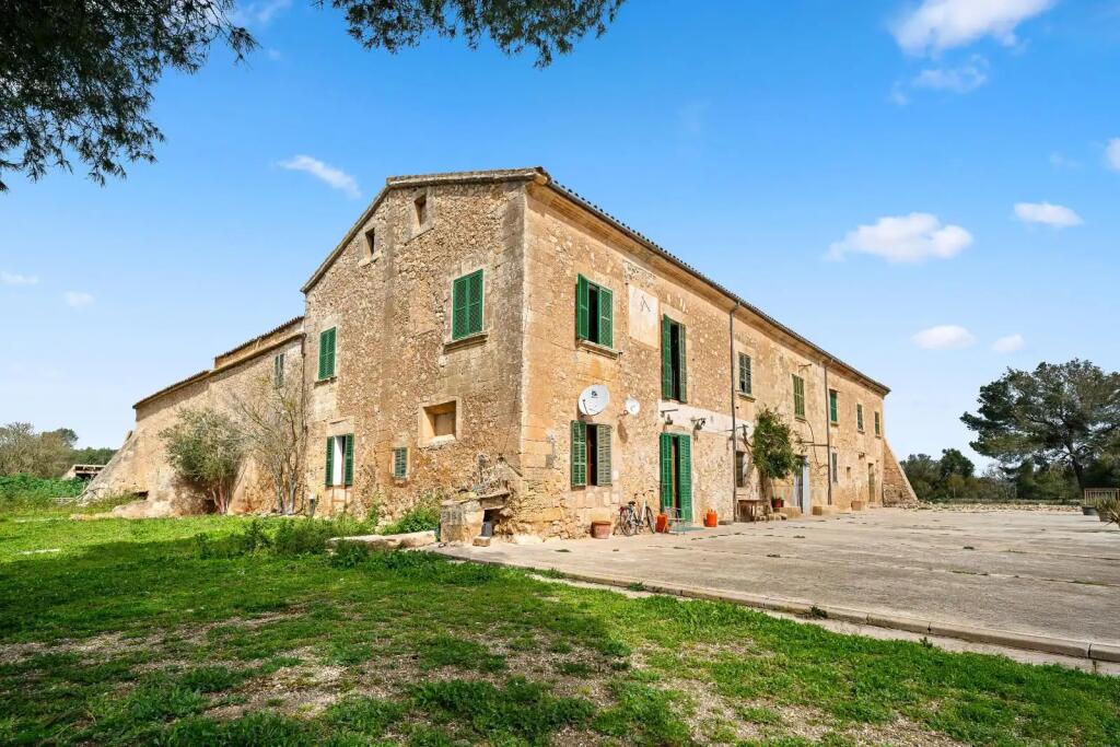 Main image of property: Balearic Islands, Mallorca, Villafranca de Bonany