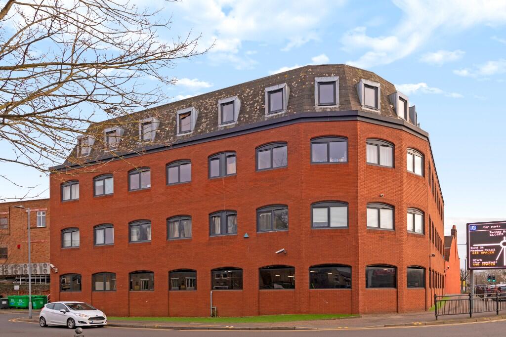 Main image of property: Parkway, Chelmsford, Essex, CM2