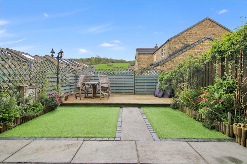 Acre Road, Cowling, BD22 photo 2