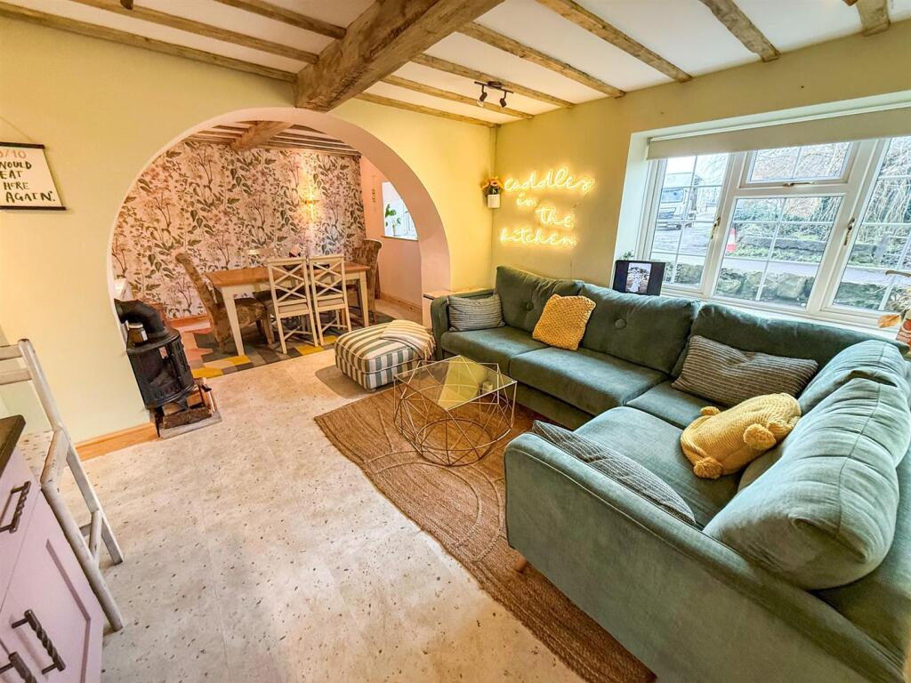 House in Oswestry, Weston - View 3