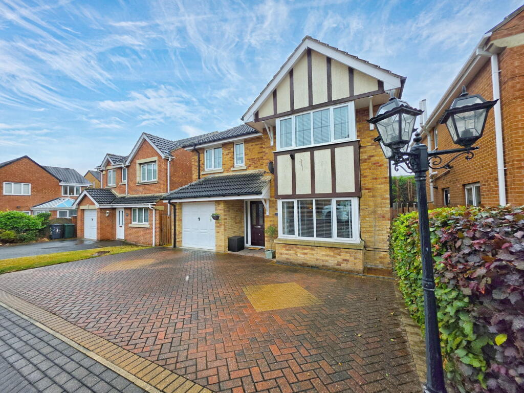 Hazelwood, Monk Bretton, Barnsley, S71 2GE