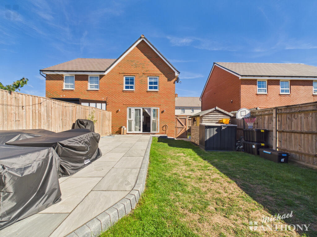 House in Hemel Hempstead, Kingsbrook - View 5
