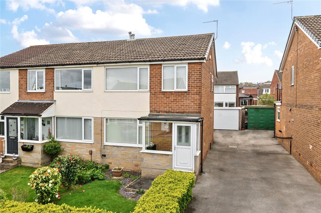 Main image of property: Kent Close, Pudsey, West Yorkshire