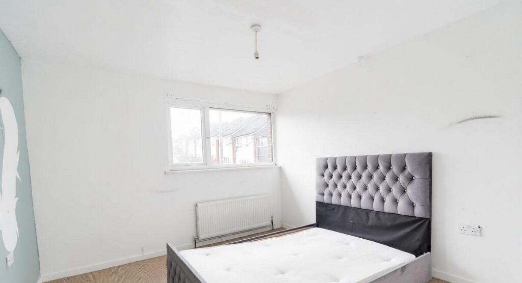 4 Brierley Street, Smallthorne, Smallthorne, Stoke-On-Trent, Staffordshire ST6 1LB photo 3
