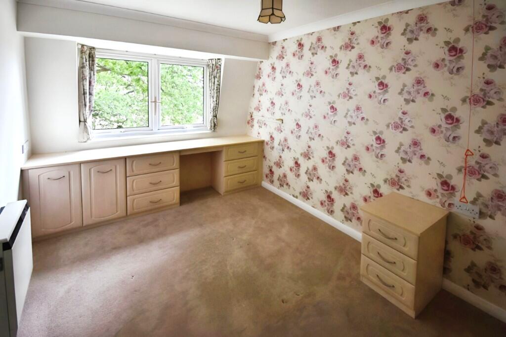 High Oaks Close, SO31 photo 3