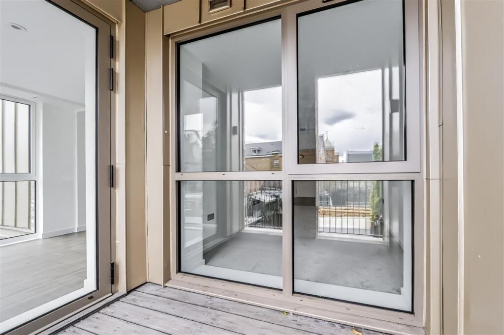 Apartment in London, Earlsfield - View 5