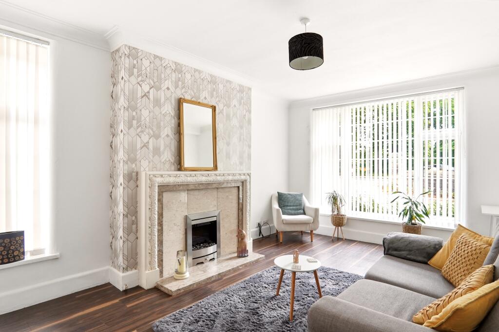 307 Otley Road, Leeds, LS16 photo 4